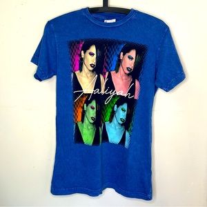 Aaliyah x Cross Colors blue acid washed pop art style tee - Extra Small